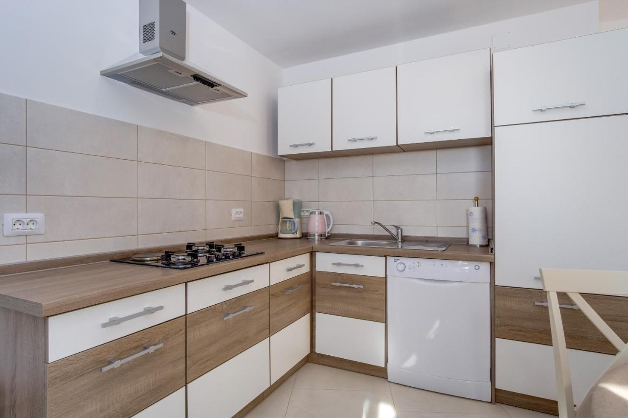 Apartment Angela Čunski Dış mekan fotoğraf